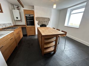 Photo 7- click for photo gallery